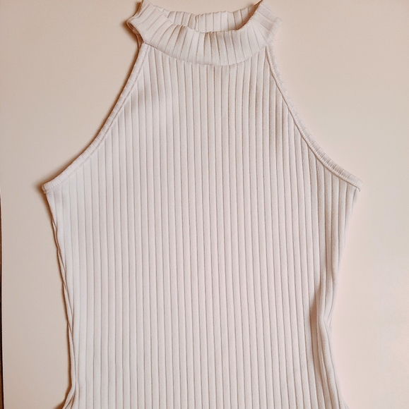 NWOT White sleeveless bodysuit - Picture 1 of 5